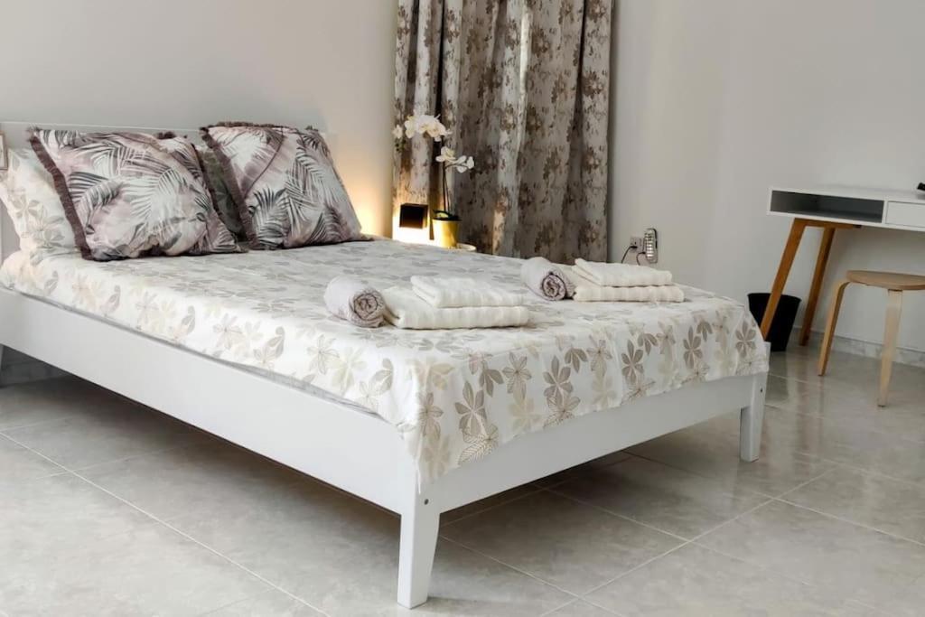 Gaia Penthouse Sea And Country Views Home St. Paul's Bay Luaran gambar